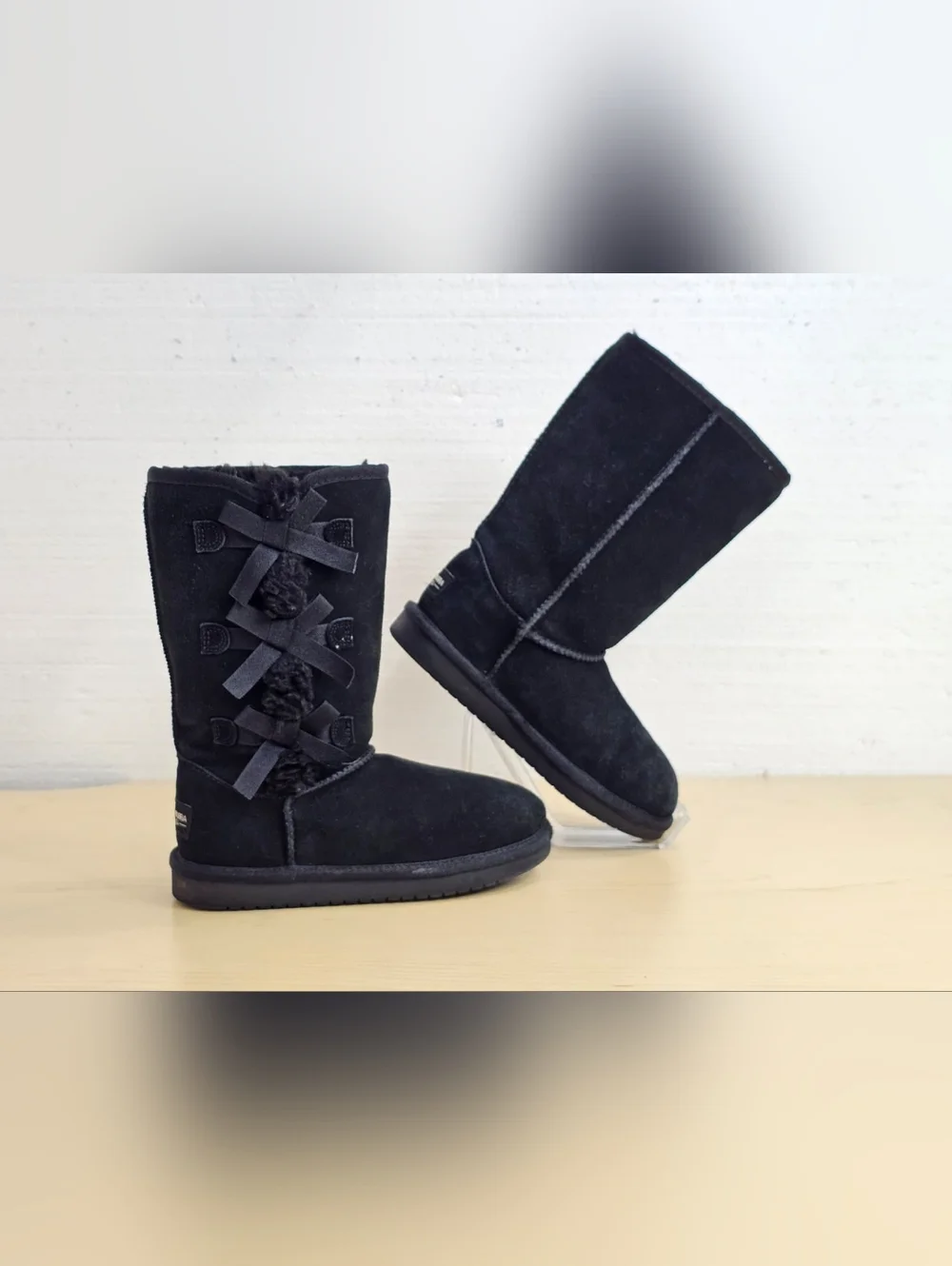 Koolaburra by UGG Victoria Tall Kids Black Suede Faux Fur Boots, Sz 1
